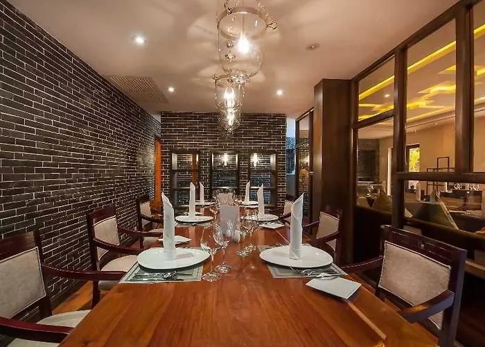 Hotel The Privilege Floor @lotus Blanc 5*