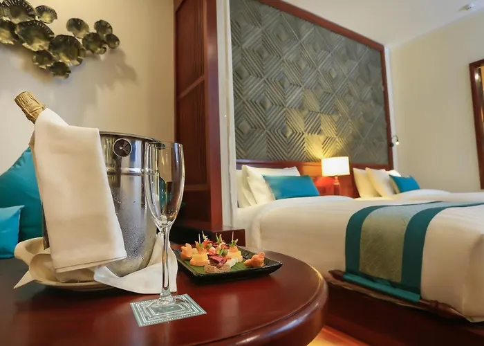 The Privilege Floor @lotus Blanc