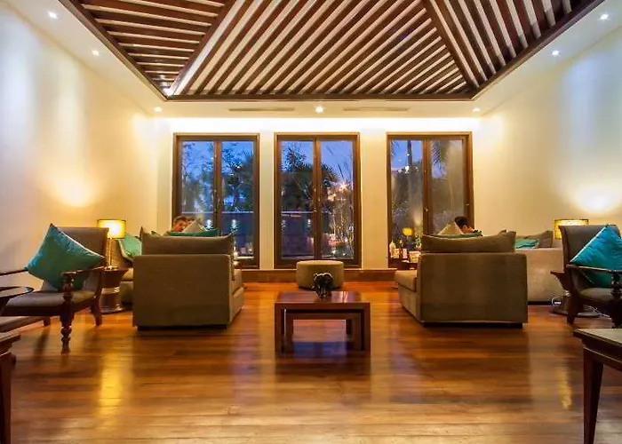 Hotel The Privilege Floor @lotus Blanc 5*