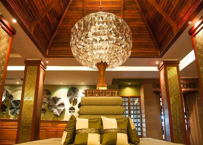 The Privilege Floor @lotus Blanc